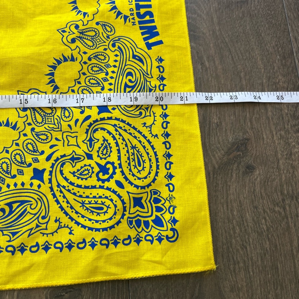 NWOT Twisted Tea Bandana - Picture 3 of 4